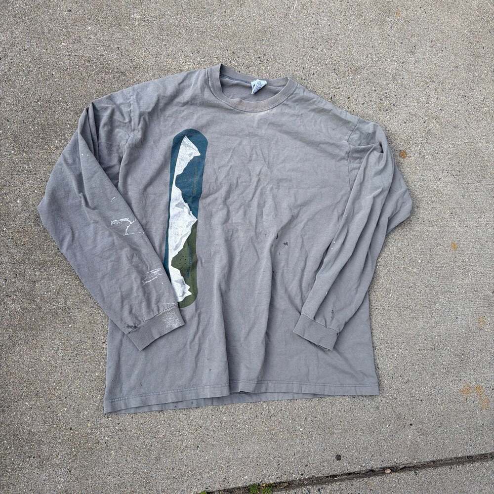 Vintage Old Navy Superscenic Built to Drift Mountain Graphic Long Sleeve T-Shirt
